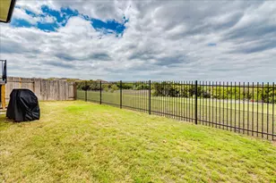 145 El Capitan Loop, Dripping Springs, TX 78620 - Photo 4