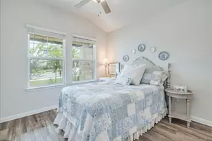 145 El Capitan Loop, Dripping Springs, TX 78620 - Photo 16