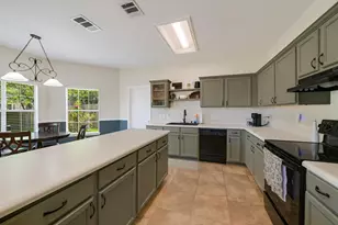 11201 Blairview Ln, Austin, TX 78748 - Photo 10