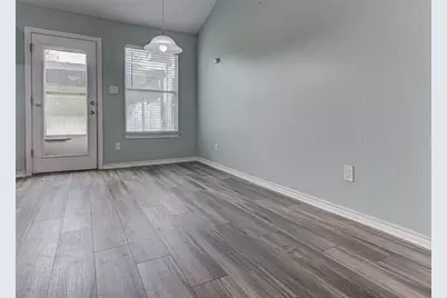 107 W Pauwela Lane, Bastrop, TX 78602 - Photo 6