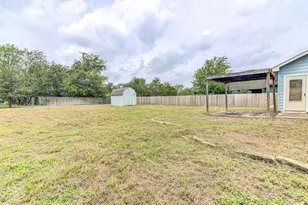 107 W Pauwela Ln, Bastrop, TX 78602 - Photo 20