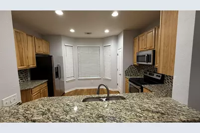 400 West Street #A, Hutto, TX 78634 - Photo 6