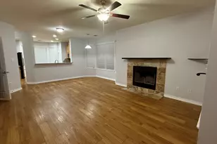 400 West St, Hutto, TX 78634 - Photo 2