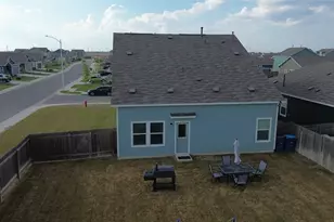 600 Clear Sky Dr, Lockhart, TX 78644 - Photo 6