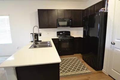 600 Clear Sky Drive, Lockhart, TX 78644 - Photo 10