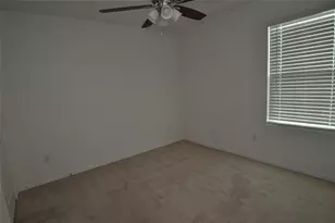 600 Clear Sky Dr, Lockhart, TX 78644 - Photo 18