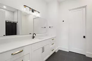 5805 Twin Peaks Trce, Austin, TX 78738 - Photo 30