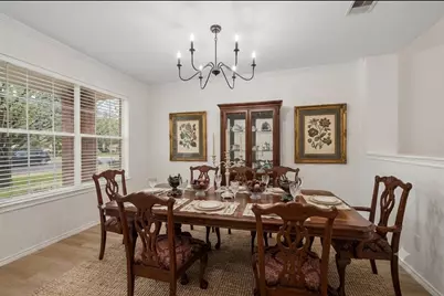 141 Meadow Park Drive, Georgetown, TX 78626 - Photo 2