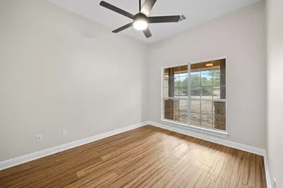 20904 Van Allen Cove, Lago Vista, TX 78645 - Photo 16