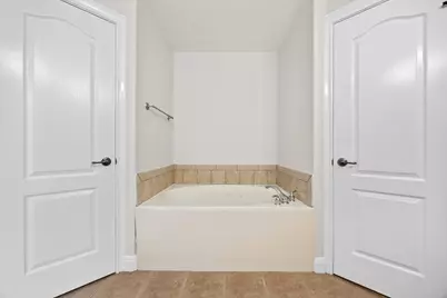 20904 Van Allen Cove, Lago Vista, TX 78645 - Photo 14