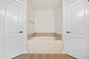 20904 Van Allen Cove, Lago Vista, TX 78645 - Photo 14