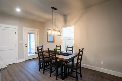 306 String Prairie Way, Smithville, TX 78957 - Photo 6