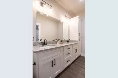 306 String Prairie Way, Smithville, TX 78957 - Photo 14
