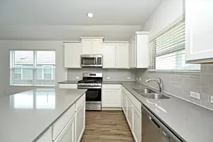 180 Madrid Dr, Kyle, TX 78640 - Photo 12