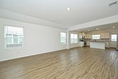 180 Madrid Drive, Kyle, TX 78640 - Photo 4