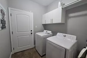 140 Manawianui Dr, Bastrop, TX 78602 - Photo 14