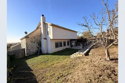 3811 Hawk View Street, Round Rock, TX 78665 - Photo 6