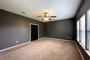 4601 Tiddle Ln, Pflugerville, TX 78660 - Photo 12