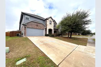 4601 Tiddle Lane, Pflugerville, TX 78660 - Photo 2