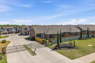 2500 Forest Creek Dr, Round Rock, TX 78665 - Photo 32