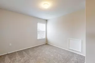 9300 Corvallis Dr, Austin, TX 78747 - Photo 32