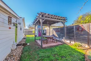 11012 3rd St, Jonestown, TX 78645 - Photo 22