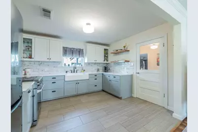 11012 3rd Street, Jonestown, TX 78645 - Photo 8