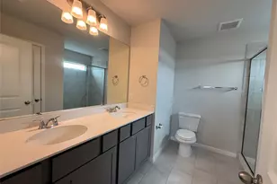 108 Cherry Blossom Ln, Taylor, TX 76574 - Photo 8