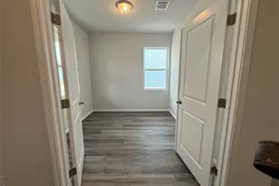 108 Cherry Blossom Ln, Taylor, TX 76574 - Photo 14