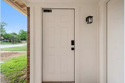 1800 Nicole Circle #B, Round Rock, TX 78664 - Photo 2