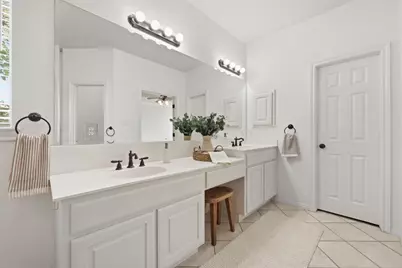 910 Vanguard Street, Austin, TX 78734 - Photo 20