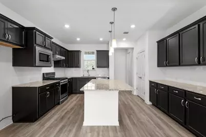 813 Saratoga Lane, Georgetown, TX 78633 - Photo 6