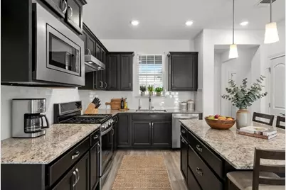 813 Saratoga Lane, Georgetown, TX 78633 - Photo 10