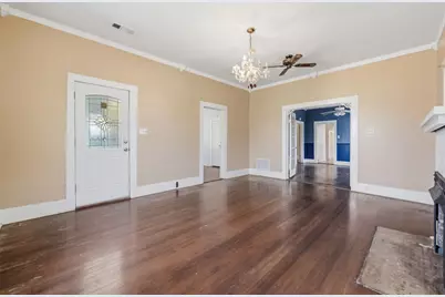 619 W Bell Avenue, Rockdale, TX 76567 - Photo 4