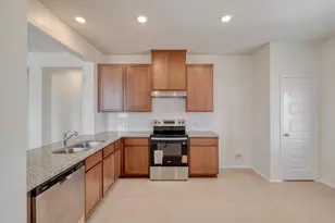 280 Feathers St, Jarrell, TX 76537 - Photo 10