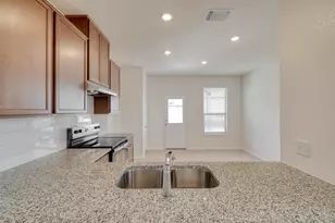 280 Feathers St, Jarrell, TX 76537 - Photo 10