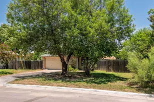 1506 Ashwood Ct, Round Rock, TX 78664 - Photo 4