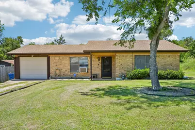 101 Brown Street, Elgin, TX 78621 - Photo 1