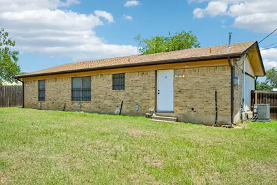 101 Brown Street, Elgin, TX 78621 - Photo 28