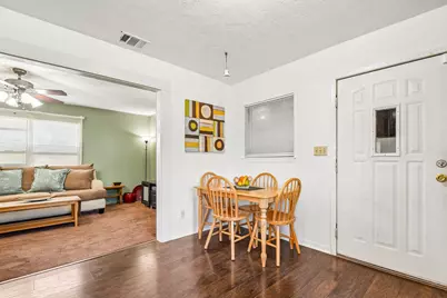 101 Brown Street, Elgin, TX 78621 - Photo 14