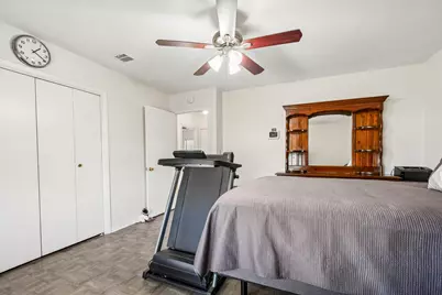 101 Brown Street, Elgin, TX 78621 - Photo 20
