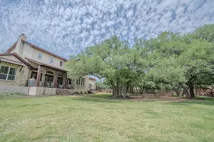 23923 Tres Coronas Dr, Spicewood, TX 78669 - Photo 22