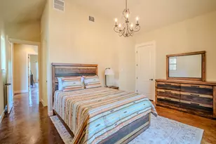 23923 Tres Coronas Dr, Spicewood, TX 78669 - Photo 16