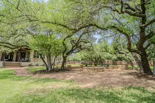 23923 Tres Coronas Dr, Spicewood, TX 78669 - Photo 24