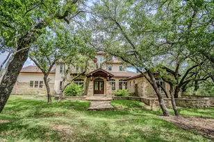 23923 Tres Coronas Dr, Spicewood, TX 78669 - Photo 2