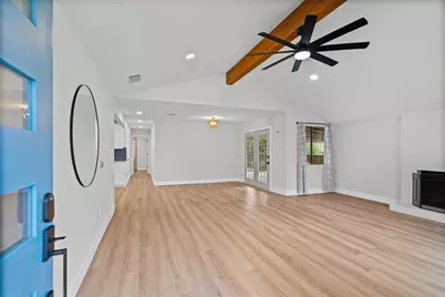 2400 Broken Oak Drive, Austin, TX 78745 - Photo 8