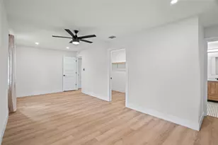 2400 Broken Oak Dr, Austin, TX 78745 - Photo 28