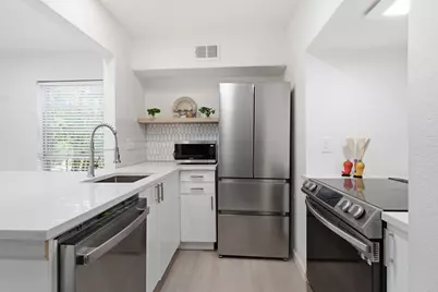 739 E Oltorf Street, Austin, TX 78704 - Photo 8