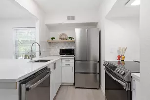 739 E Oltorf St, Austin, TX 78704 - Photo 8