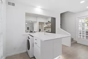 739 E Oltorf St, Austin, TX 78704 - Photo 10